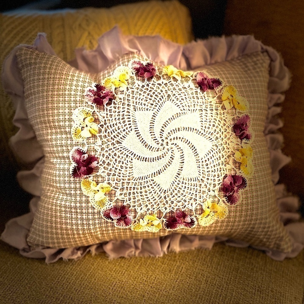 HANDMADE SPRING PILLOW WITH PANSIES
